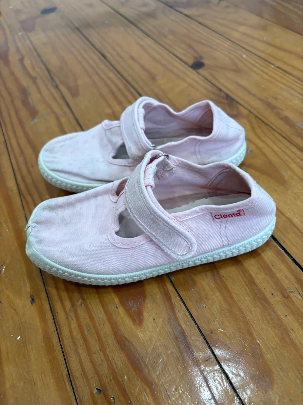 Cienta Pink Canvas Hook-and-Loop Mary Jane Sneakers